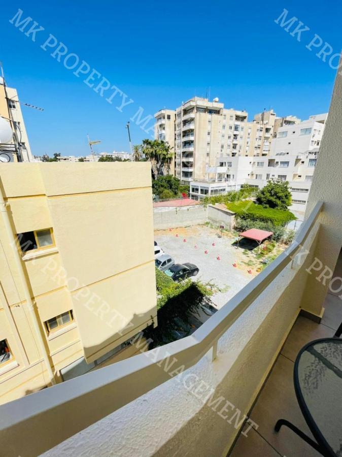 Milos City Center Apts No.34 Larnaca Esterno foto