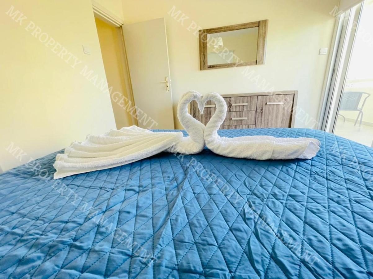 Milos City Center Apts No.34 Larnaca Esterno foto