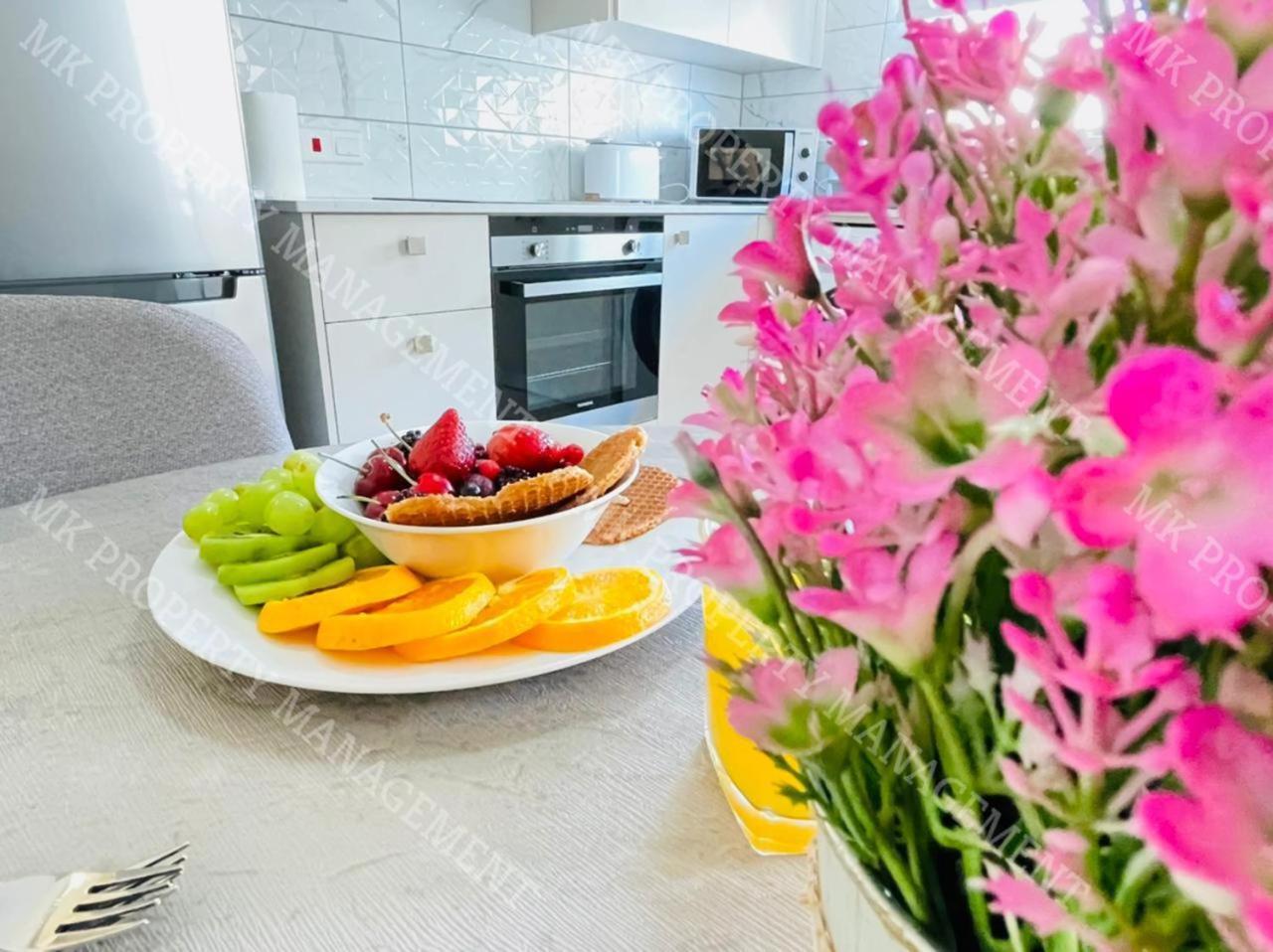 Milos City Center Apts No.34 Larnaca Esterno foto